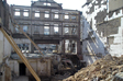 Denkmalgeschützte Fassade während der Bauphase